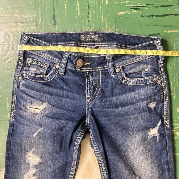 Silver Jeans Womens W29/L31 Blue Tuesday Bootcut Distressed Rip Cowgirl Chic - Picture 12 of 14